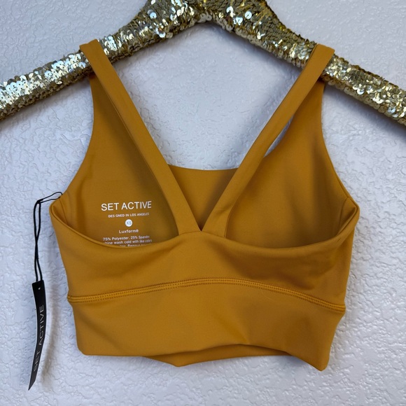 SET Active • Racer Back Bra - Picture 8 of 9